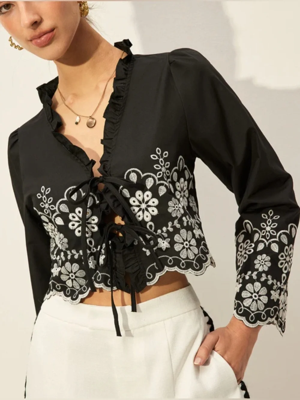 HM Black Embroidered Tie Front Top Size M
NWT - Picture 1 of 8